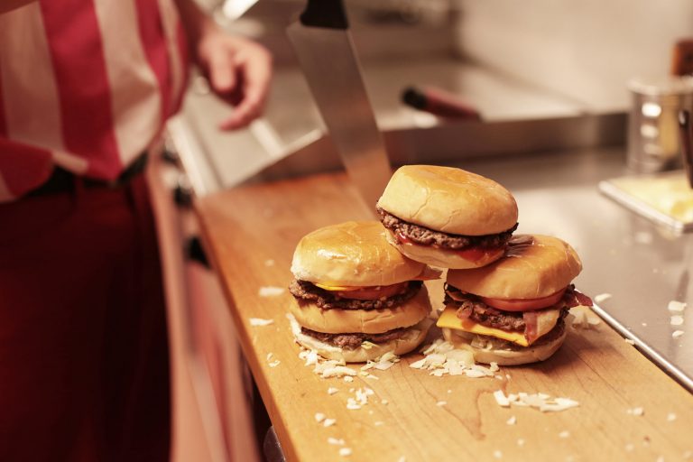 Burger-cantine-Ben